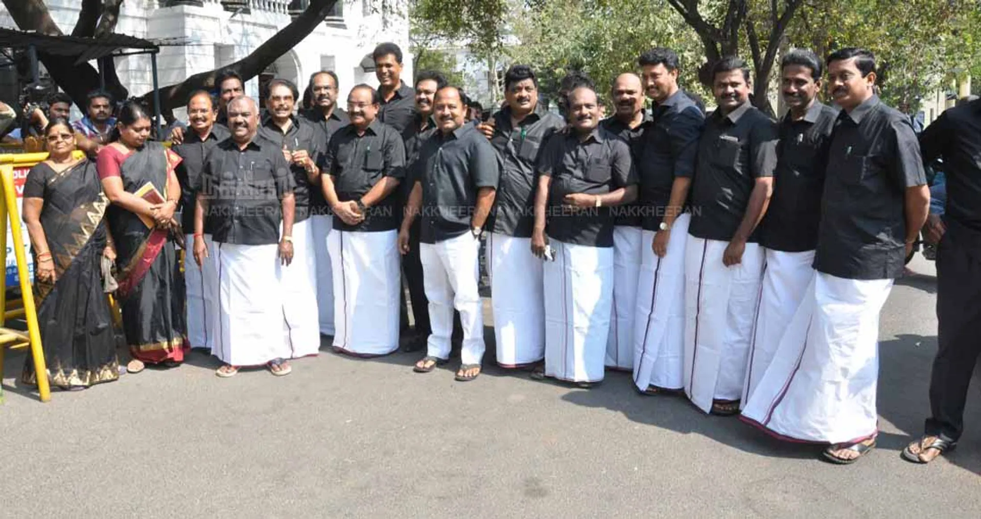 DMK